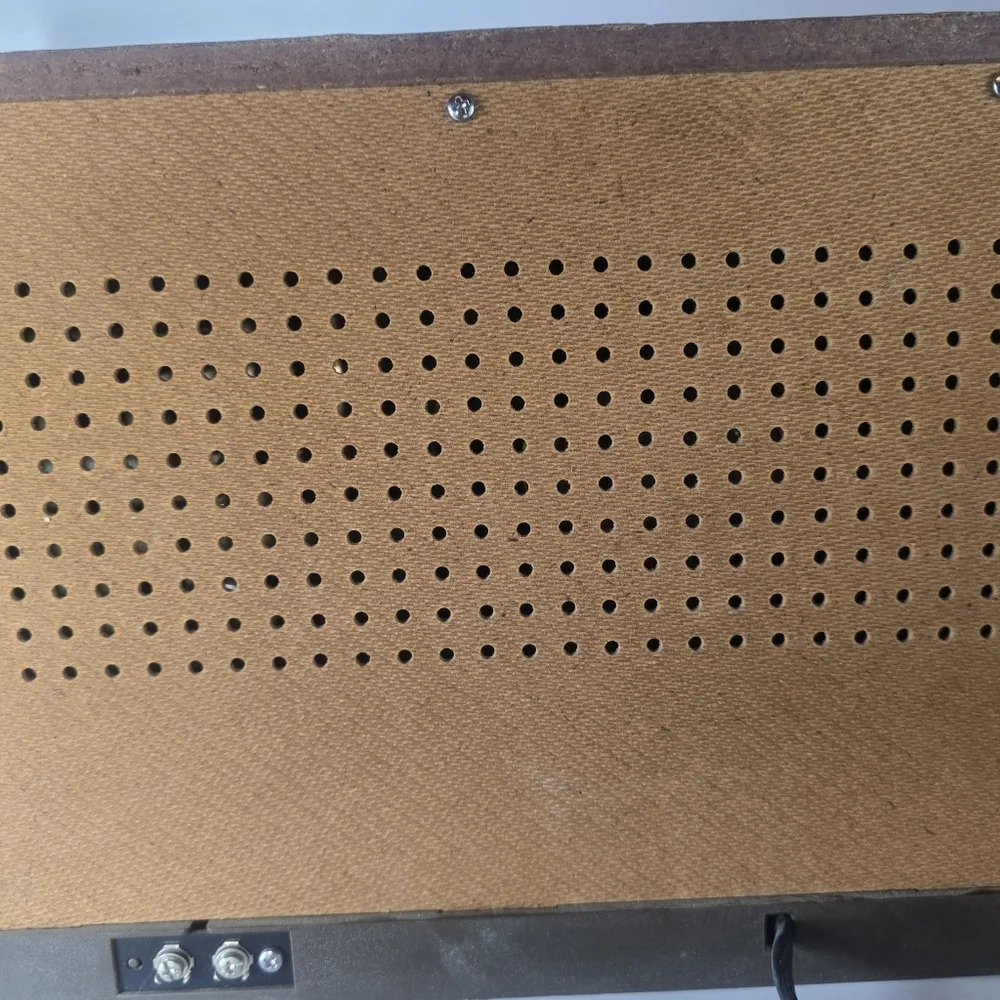 Vintage Sony AM/FM Radio Wood Cabinet Retro Tabletop Speaker Works Great